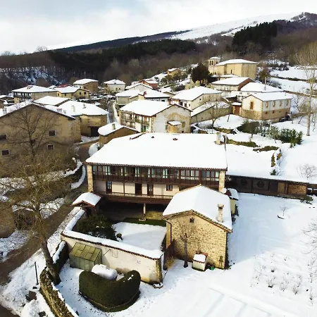 Отель Posada El Prado Mayor Кинтанилья-дель-Ребольяр